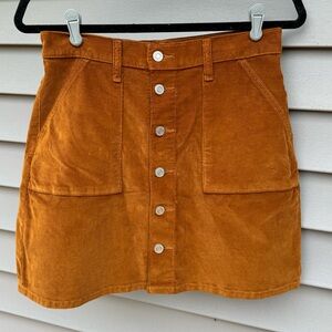 Lucky Brand size 4 Button Front Corduroy Mini Skirt with pockets
